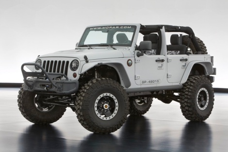 The Jeep Wrangler Mopar Recon features a gray exterior and a little extra firepower with a 6.4-liter HEMI V-8 crate engine from Mopar.